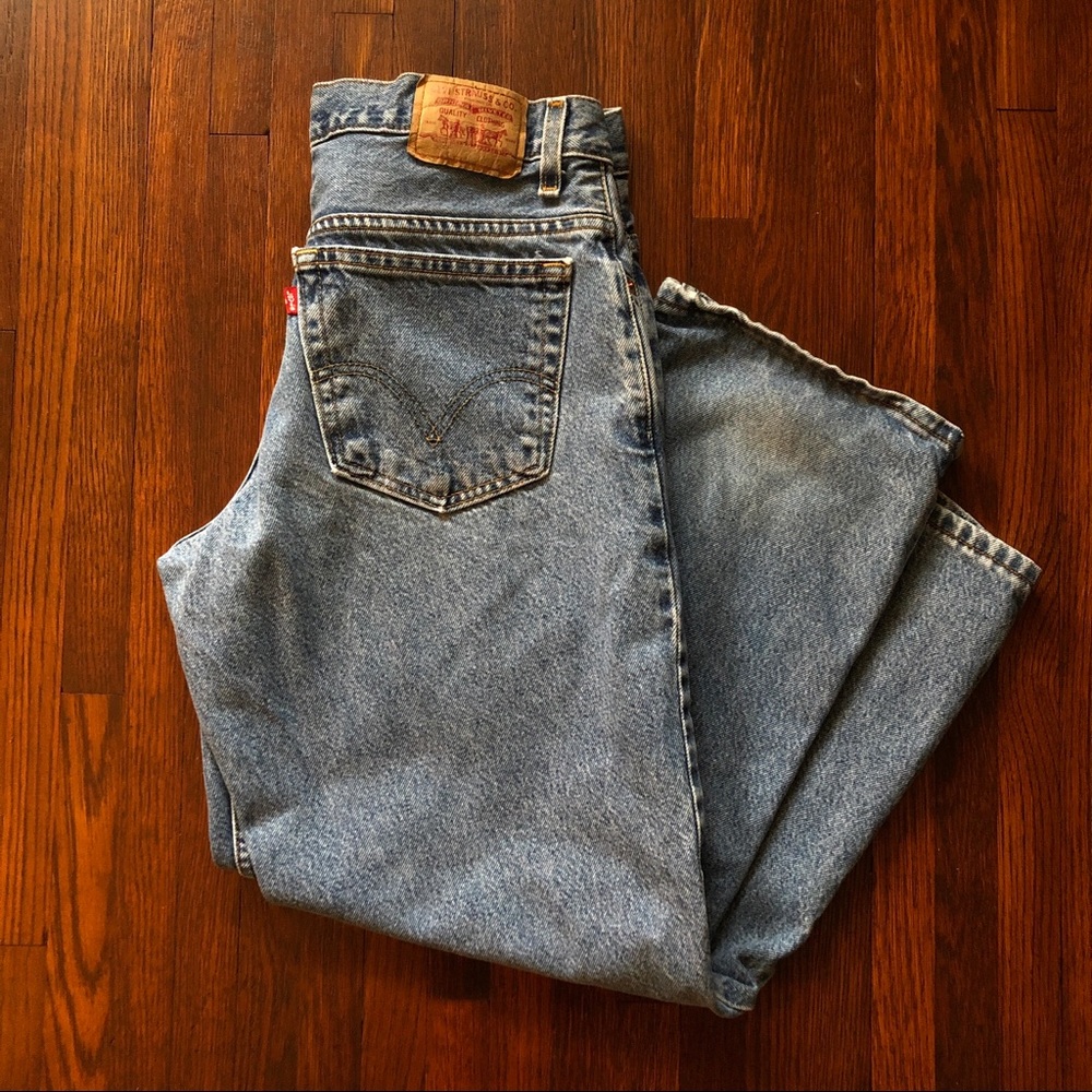 LEVI’S Relaxed Fit 550 Vintage Style Jeans